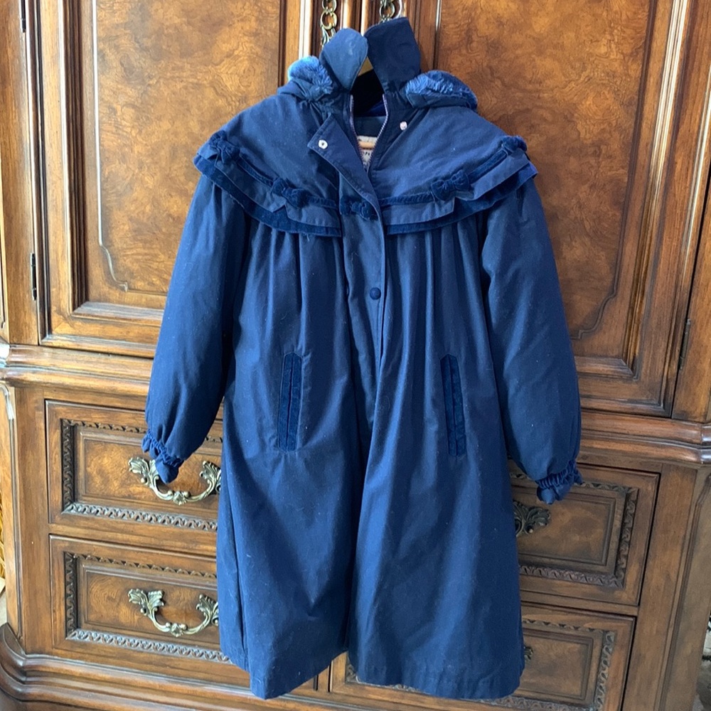 Beautiful girl’s navy coat, 14, perfect condi, only worn a few times to church